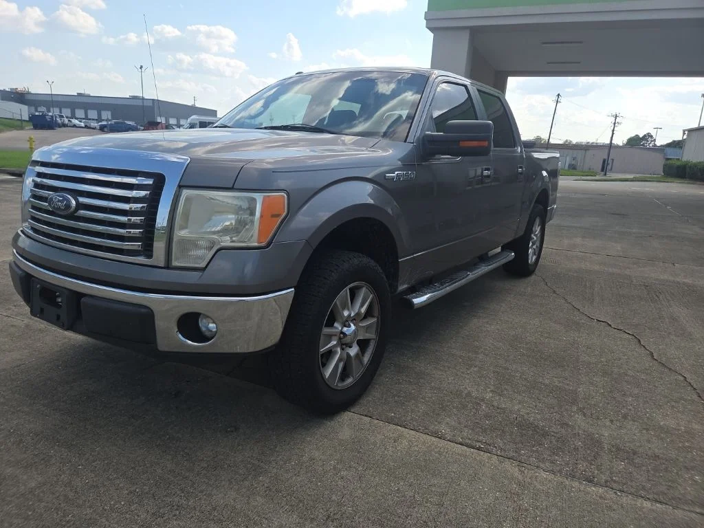 Used 2012 Sterling Gray Metallic Ford XLT image 4