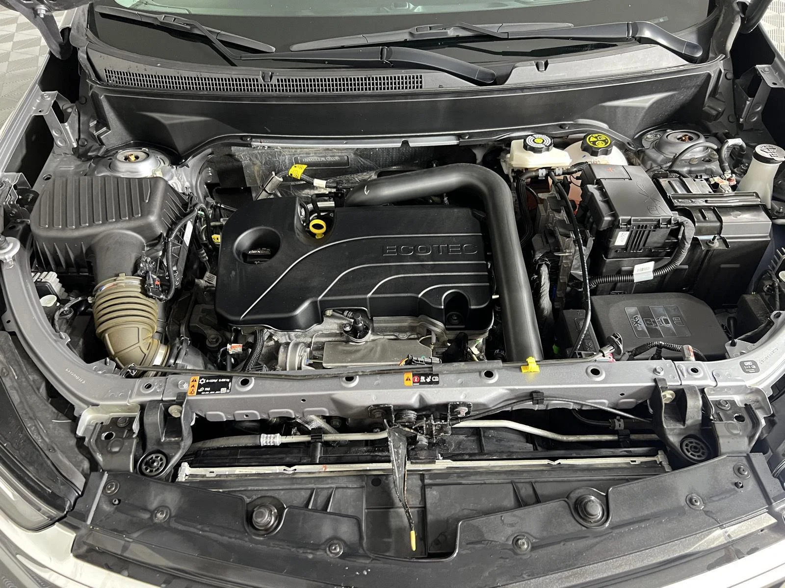 Used 2024 Sterling Gray Metallic Chevrolet LT image 30