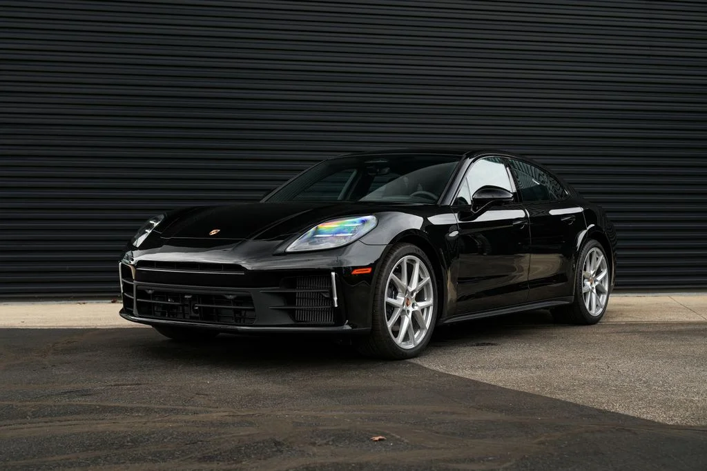 2026 Porsche Panamera Base