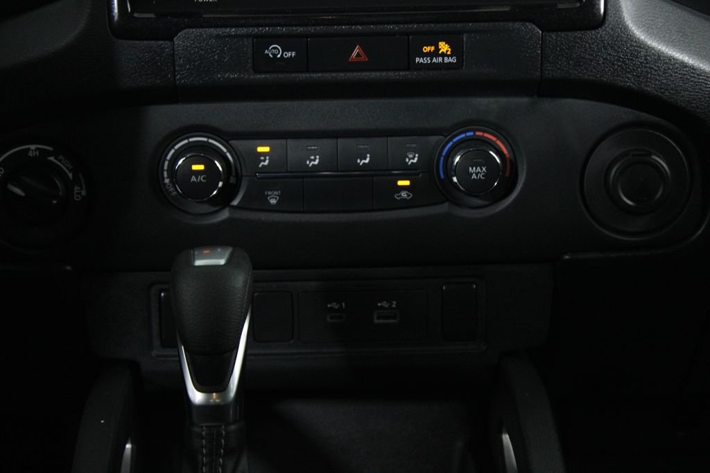 Used 2023 White Nissan SV image 21