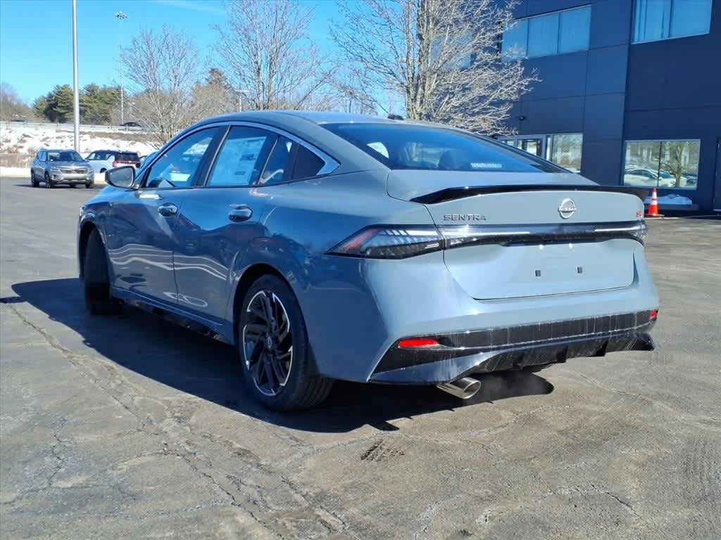 New 2026 Atlantic Gray Metallic Nissan SR image 4