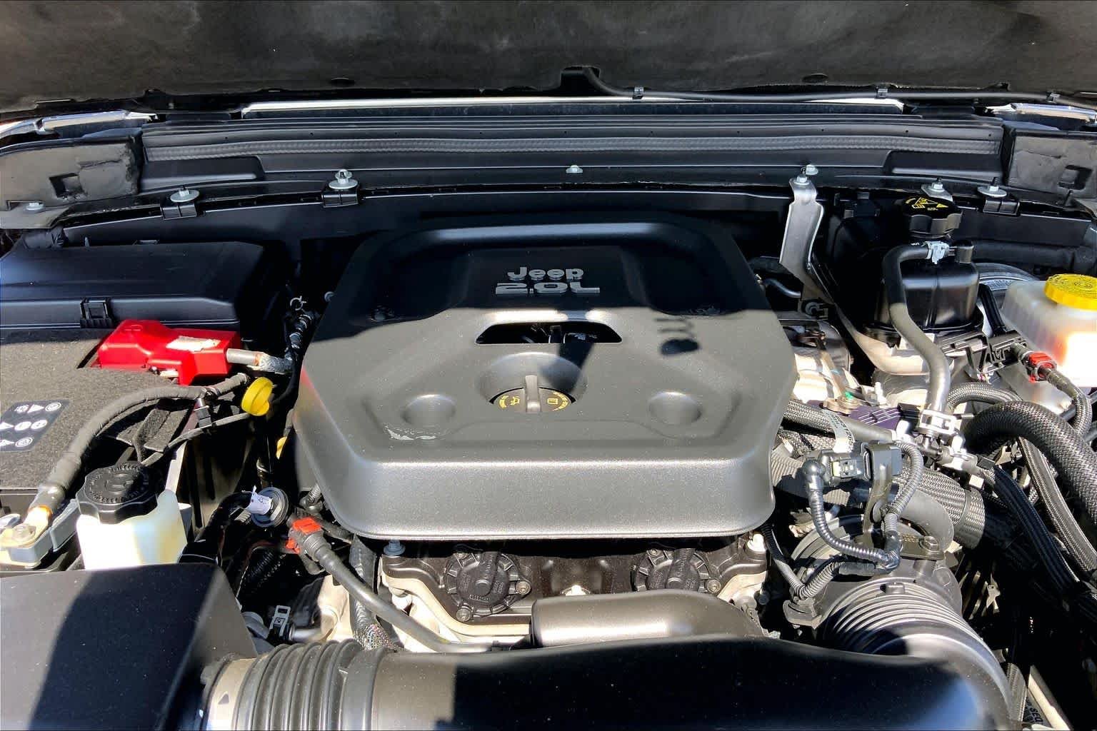 Used 2020 Black Clearcoat Jeep Recon image 59