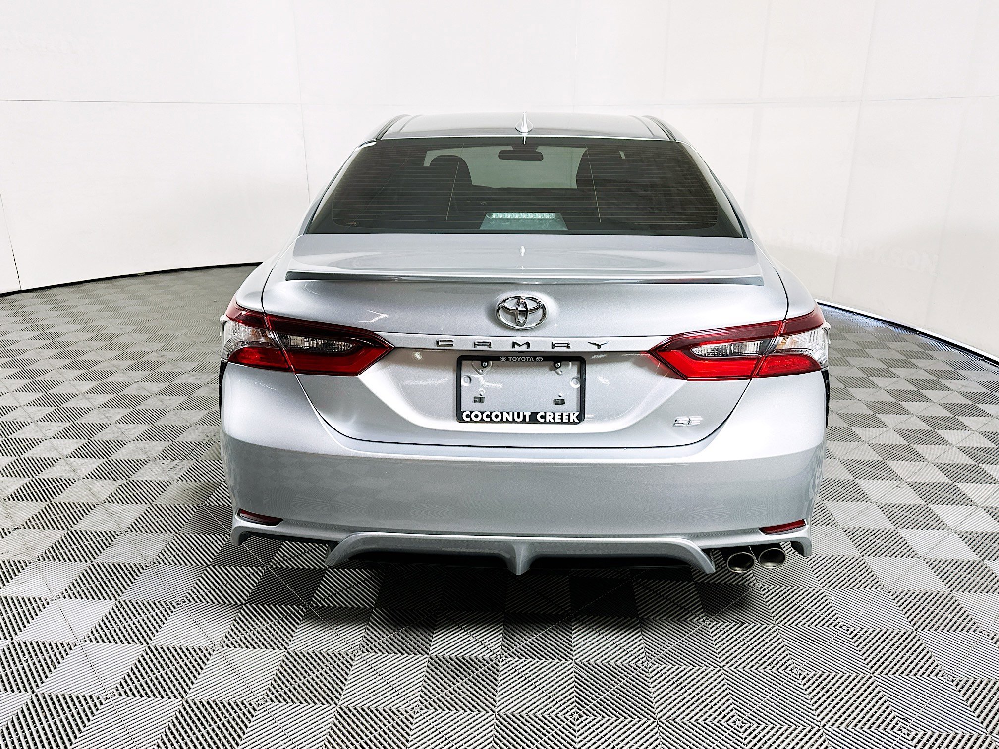 2024 Toyota Camry thumbnail 7