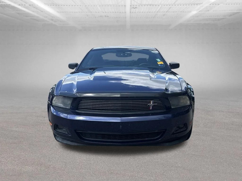 Used 2011 Blue Ford V6 Premium image 10