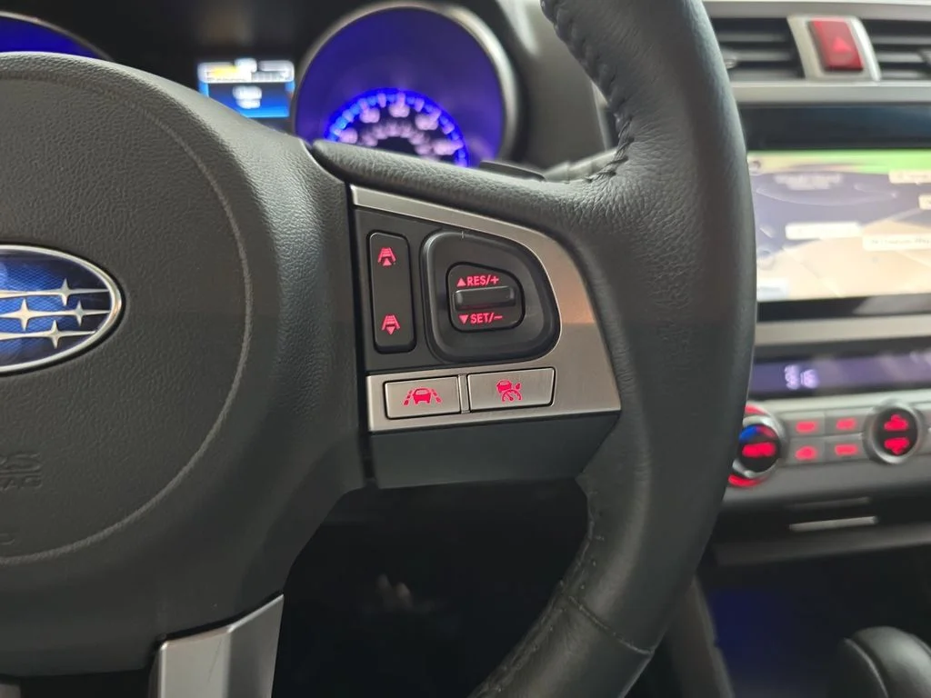 Used 2017 Black Subaru 2.5i image 19