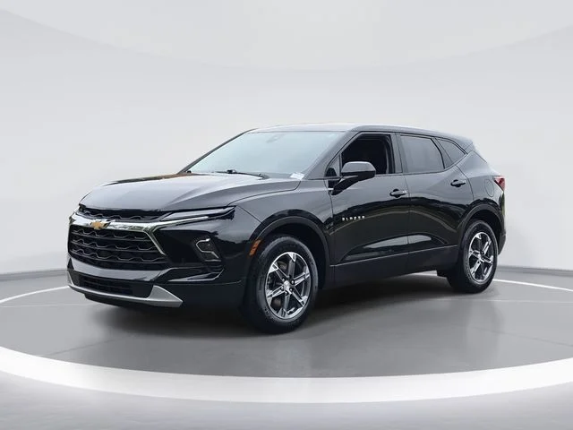 Used 2025 Black Chevrolet LT image 1