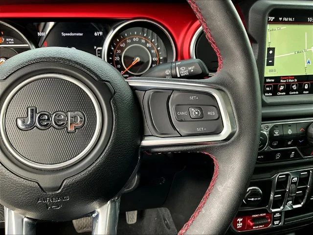 Used 2023 White Jeep Rubicon image 15