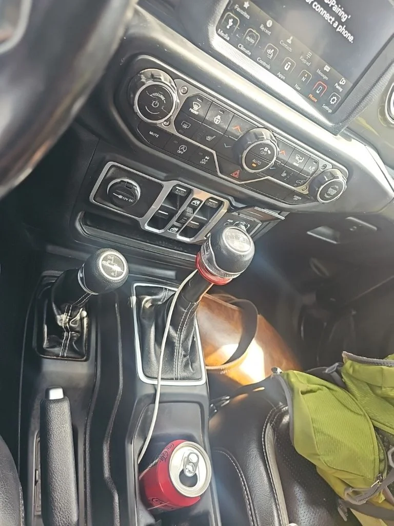 Certified Used 2018 Gray Jeep Unlimited Sahara image 16