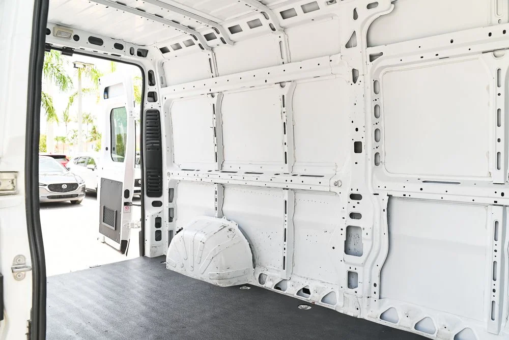 Used 2023 White Ram High Roof image 7