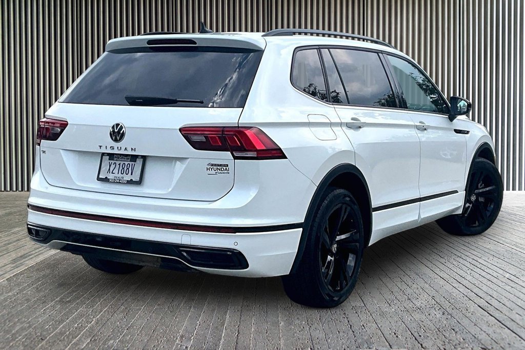 Used 2023 White Volkswagen 2.0T SE R-Line Black image 14