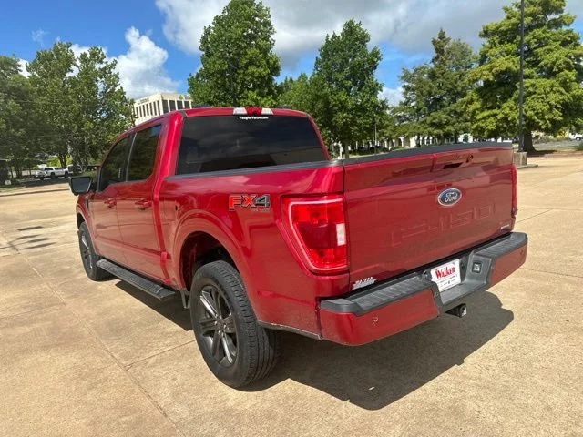 Used 2021 Red Ford XLT image 10