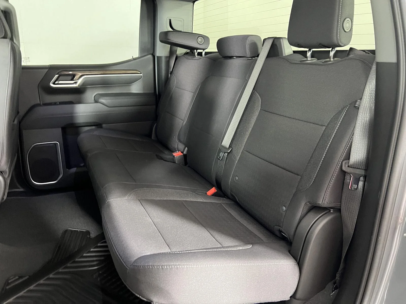 Used 2026 Sterling Gray Metallic Chevrolet LT image 27