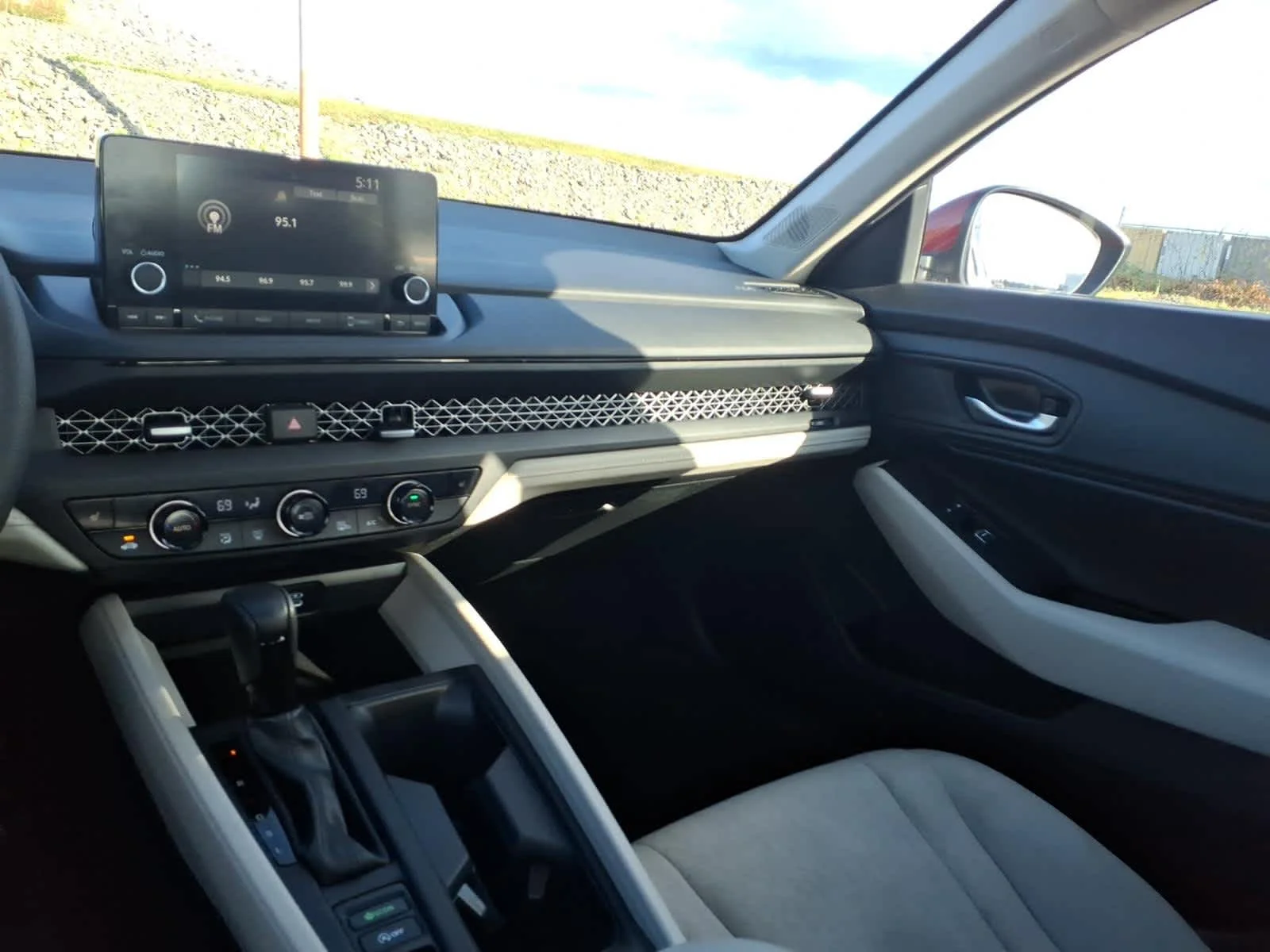 2024 Honda Accord EX - Photo 14