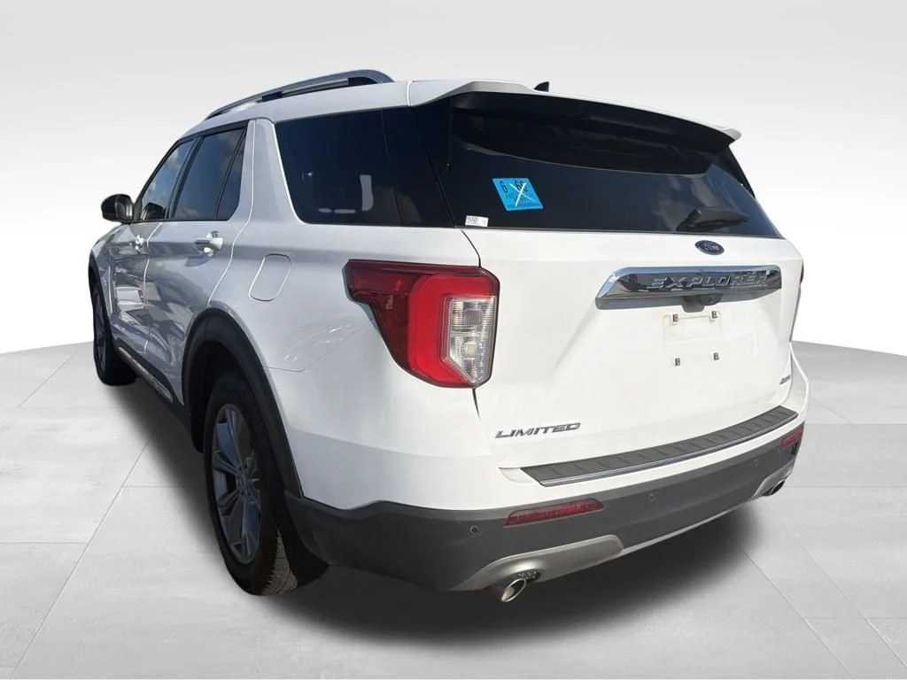 Used 2023 White Ford Limited image 20