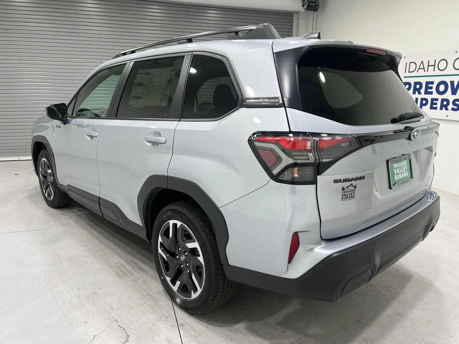 New 2026 ICE SILVER METALLIC Subaru Premium Hybrid image 6