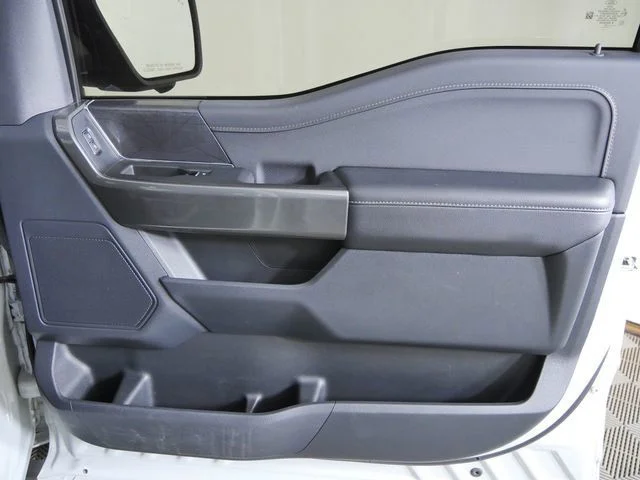 Used 2023 White Ford XLT image 11