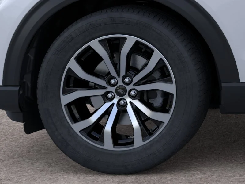 New 2026 Space White Metallic Ford ST-Line image 19