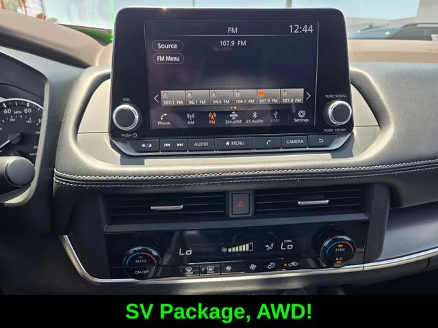 Used 2023 Silver Nissan SV image 21
