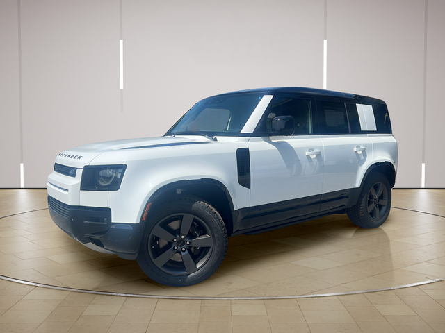 2026 Land Rover Defender 110 V8