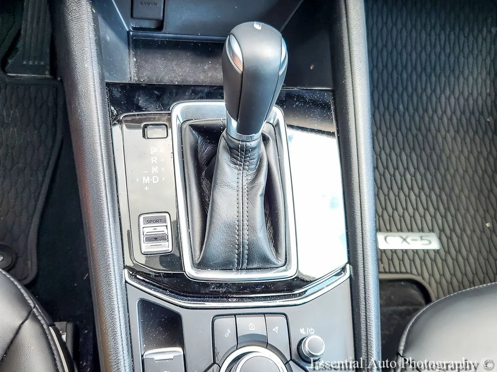 Used 2025 White Mazda 2.5 S Select Package image 15
