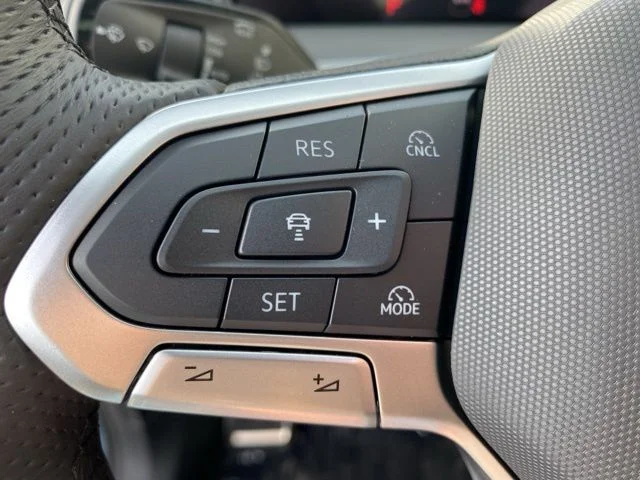 2026 Volkswagen Tiguan SE R-LINE BLACK - Photo 29