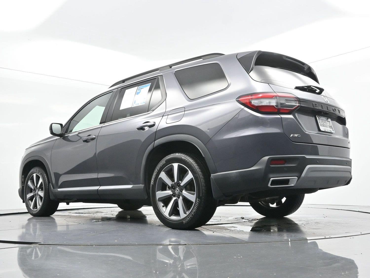 Used 2024 Gray Honda Touring image 53
