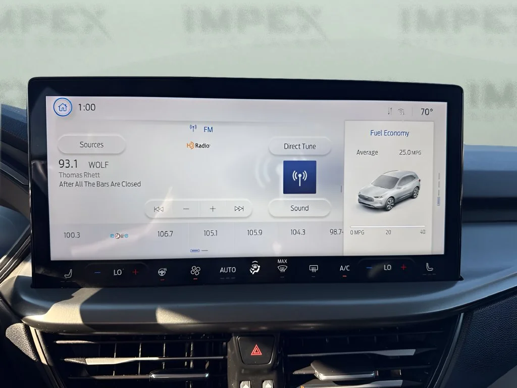 Used 2024 Silver Ford Active image 18
