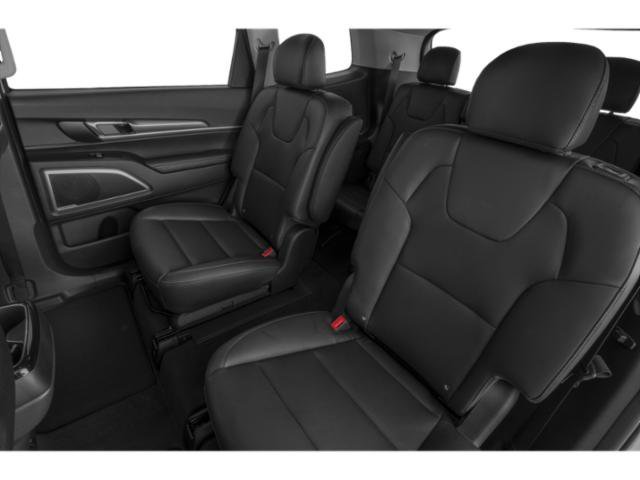 Used 2022 Sangria Kia S image 16