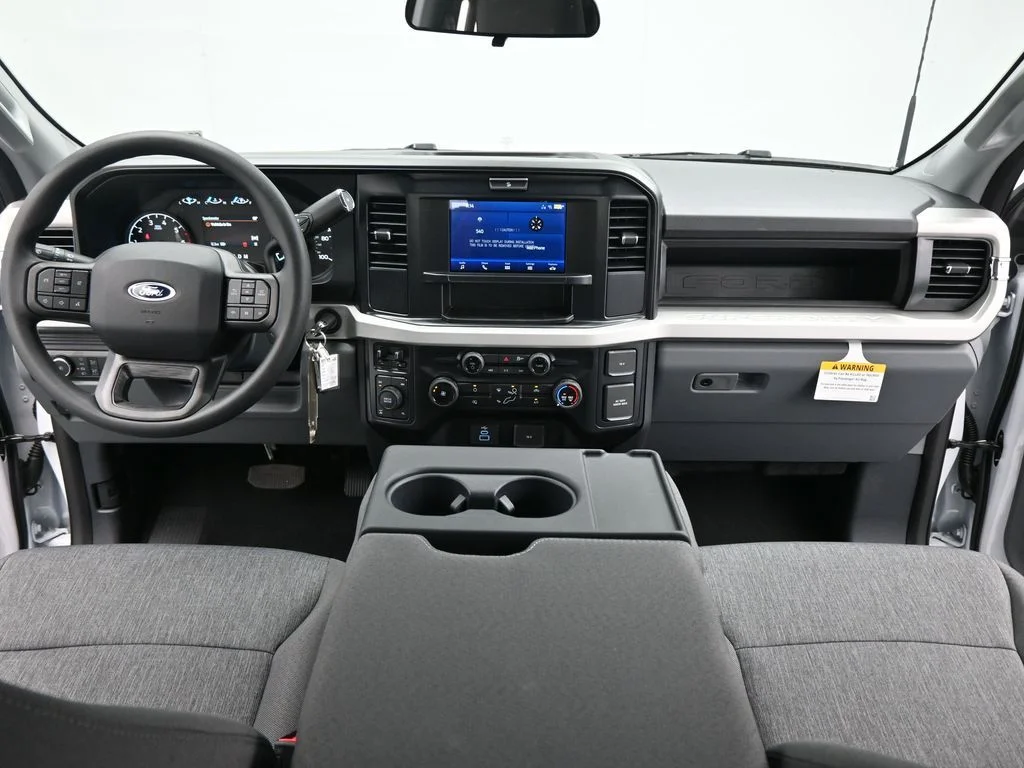 New 2026 Oxford White Ford XL image 16
