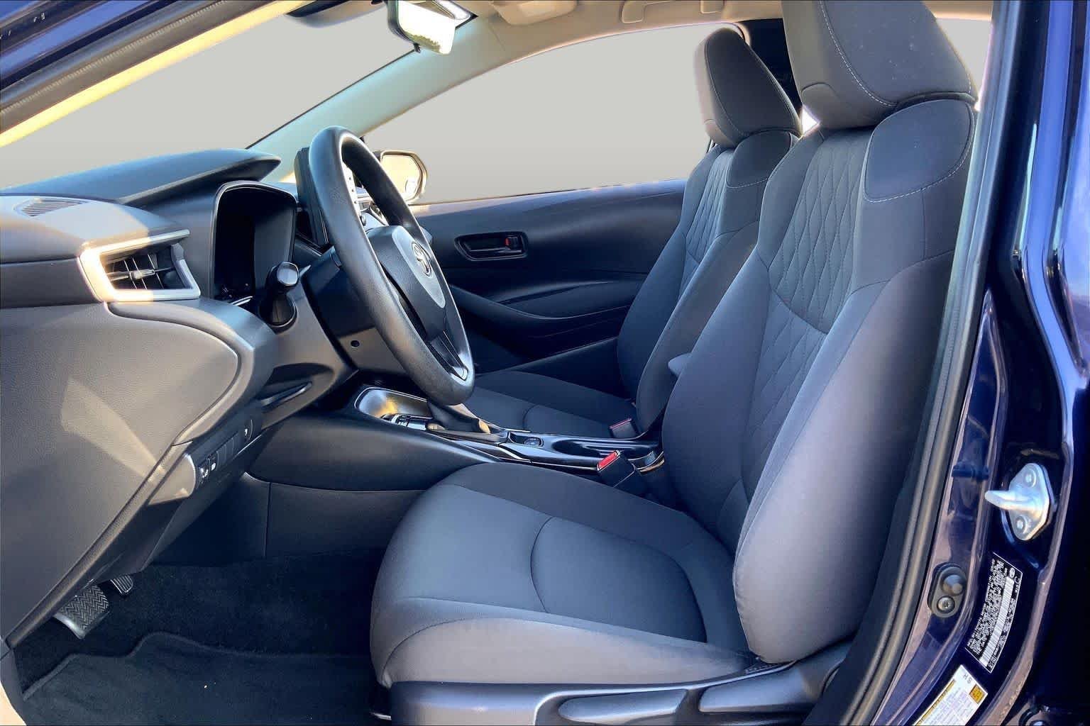 Pre-Owned 2022 Toyota Corolla Hybrid LE