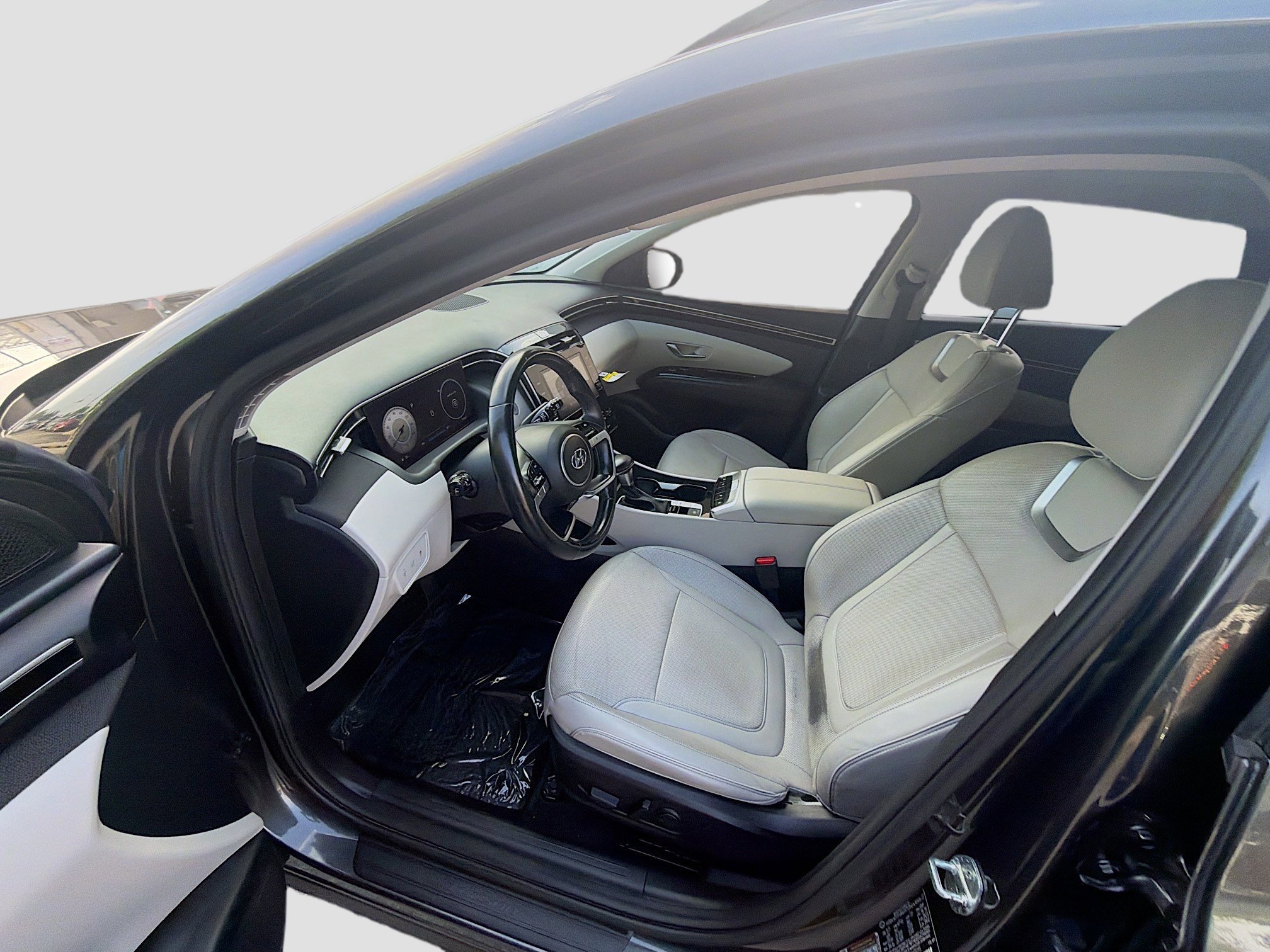 Used 2022 Portofino Gray Hyundai SEL image 16