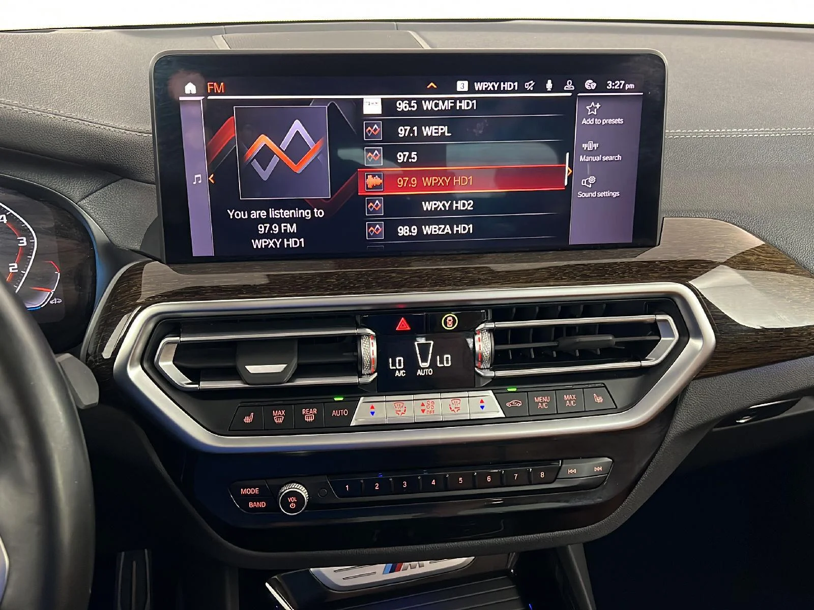 Used 2022 Alpine White BMW M40i image 19