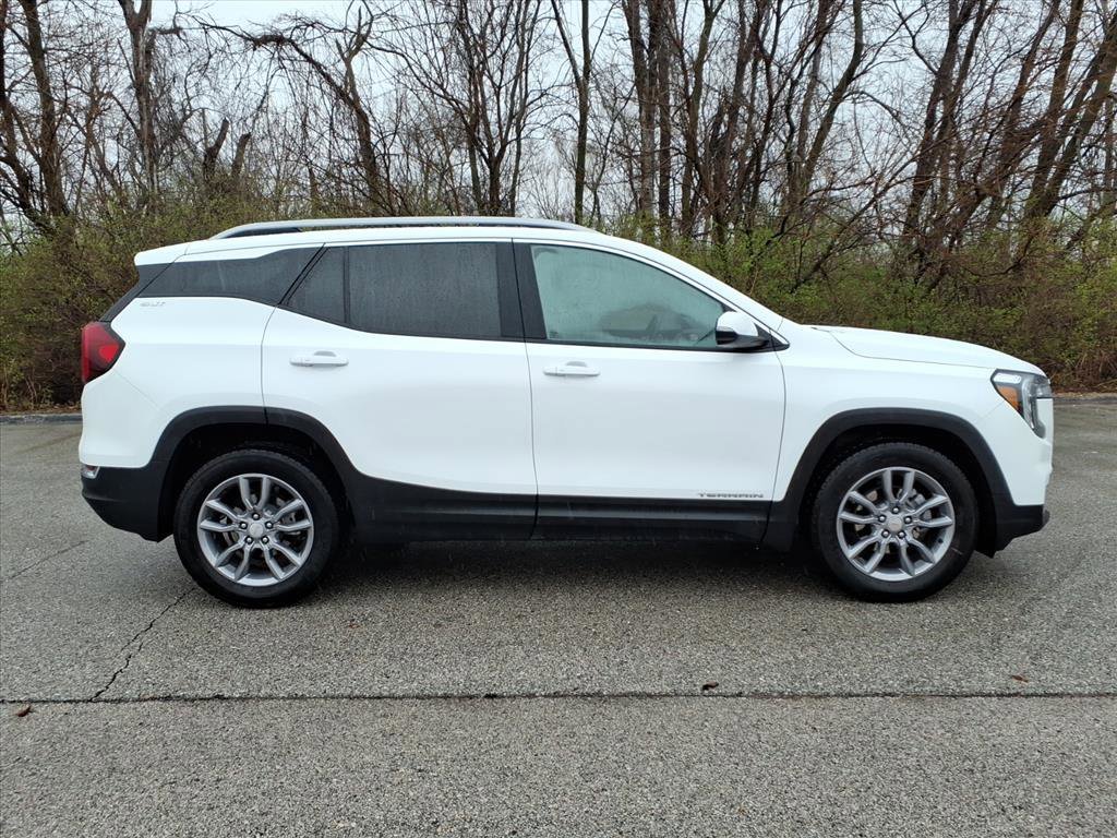 2024 GMC Terrain SLT - Photo 28