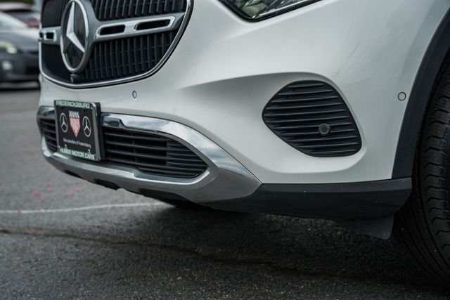 Used 2023 Polar White Mercedes-Benz GLC 300 image 14