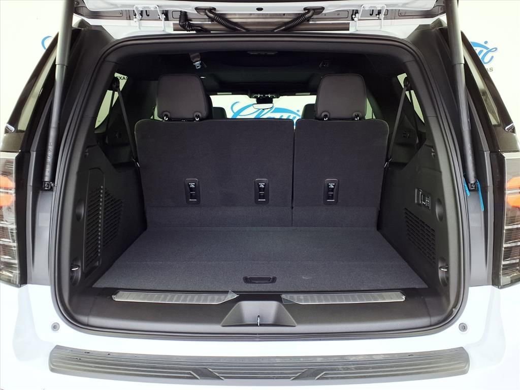 2026 Chevrolet Suburban High Country - Photo 16