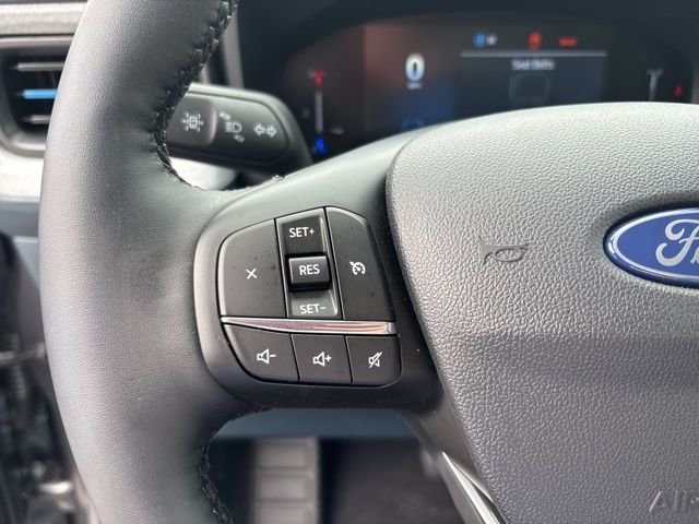New 2026 Carbonized Gray Metallic Ford XLT image 18