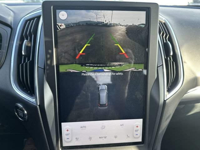 2024 Ford Edge Titanium - Photo 24