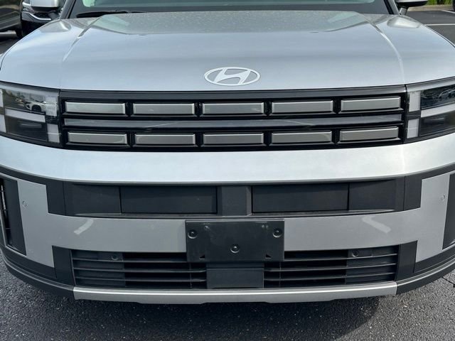 Used 2024 Silver Hyundai SEL image 8