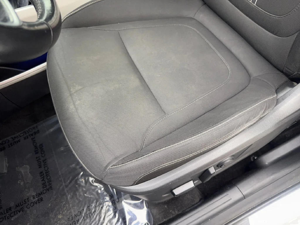 Used 2022 Gray Hyundai SEL Convenience image 32