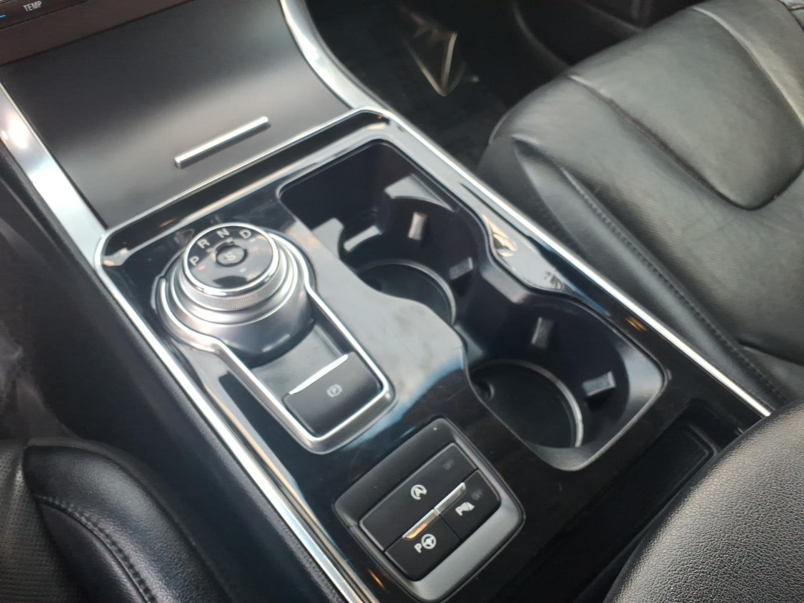 Used 2019 Stone Gray Metallic Ford Titanium image 17