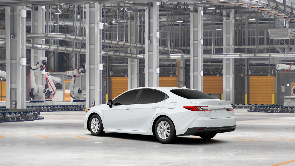 New 2027 Ice Cap Toyota LE image 6