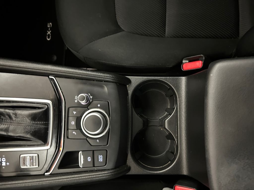 Used 2021 Red Mazda Sport image 23