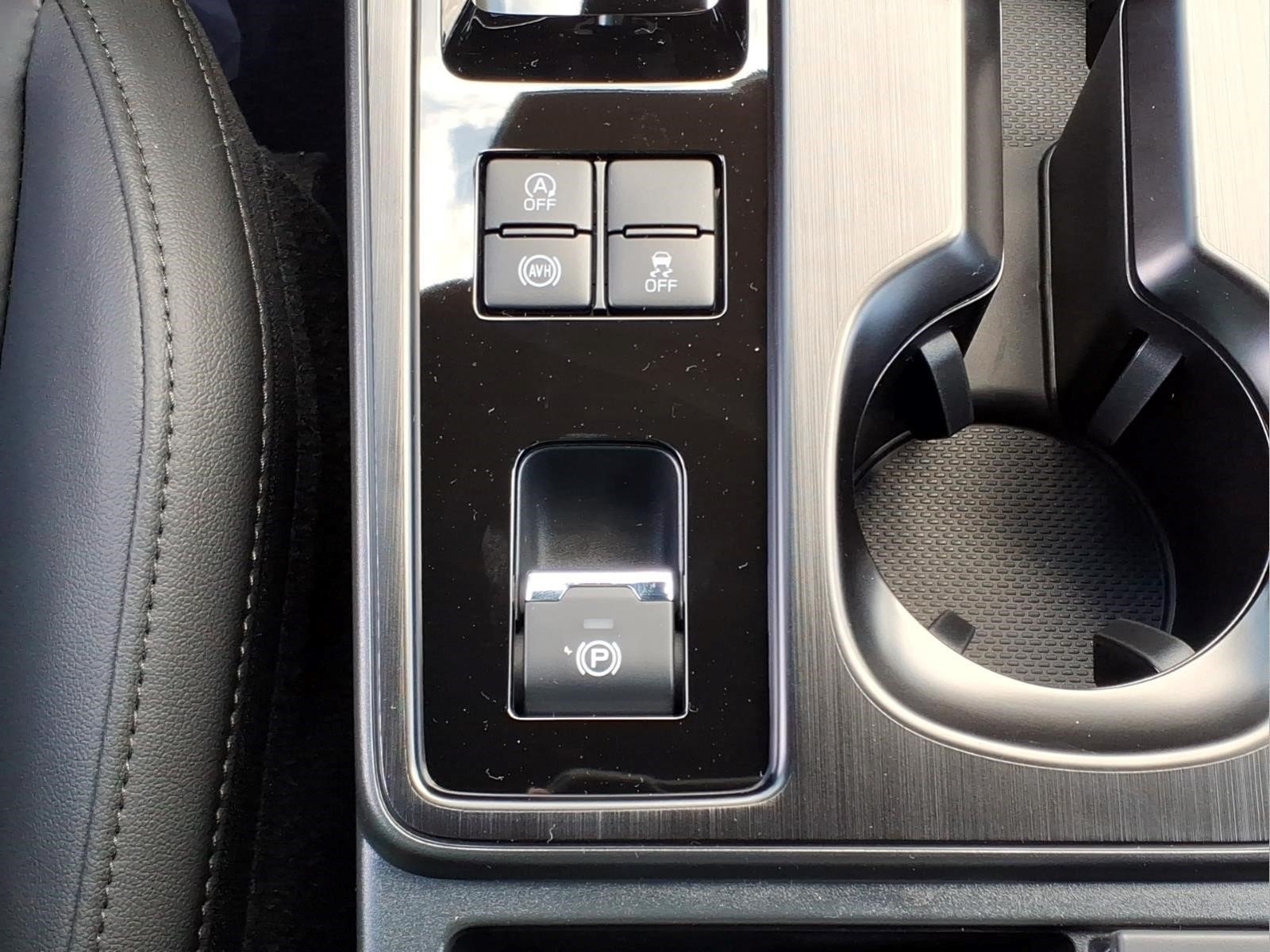 New 2026 ICE SILVER METALLIC Subaru Premium image 17