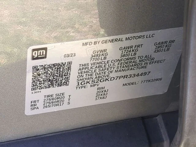 Used 2023 Silver GMC SLT image 38
