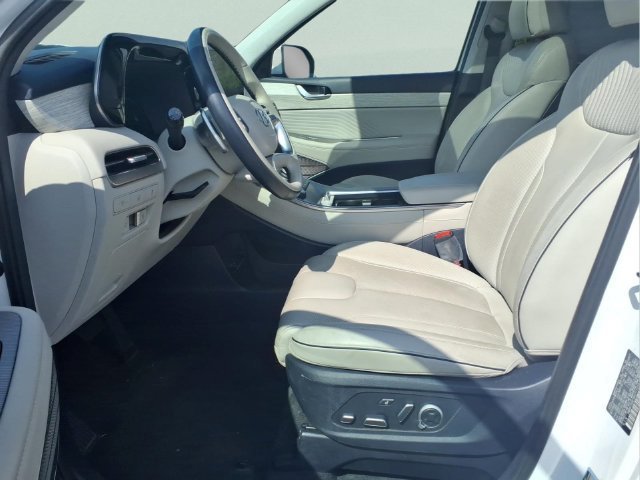 Used 2024  Hyundai Calligraphy image 18
