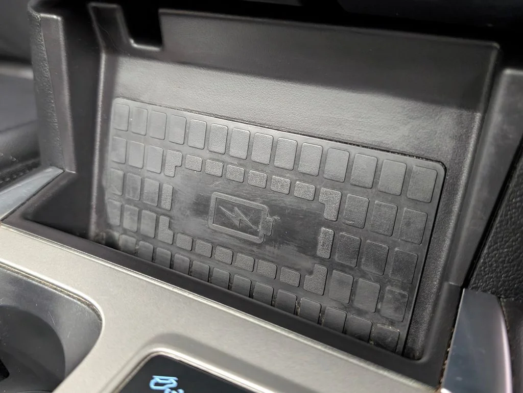 Certified Used 2023 Carbonized Gray Metallic Ford Platinum image 8