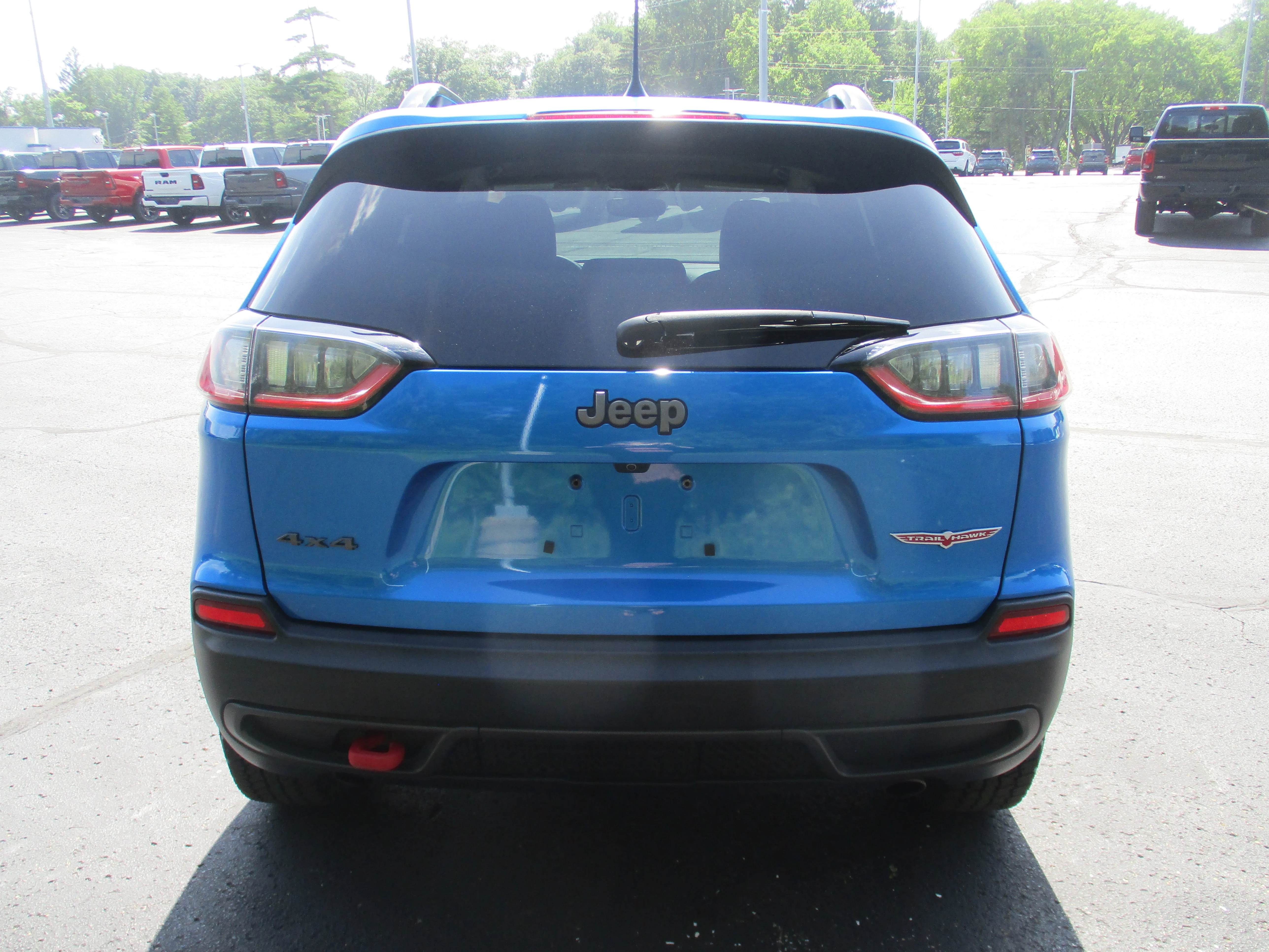 Used 2022 Hydro Blue Pearlcoat Jeep Trailhawk image 56
