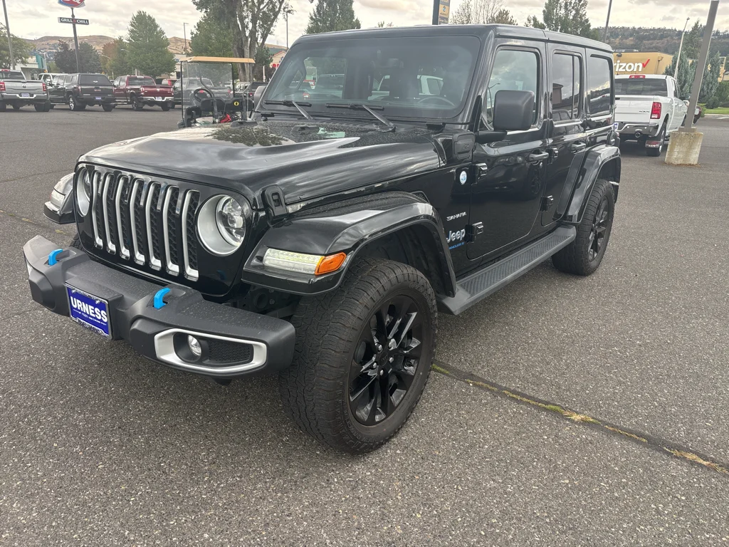 Used 2023 Black Clearcoat Jeep Sahara image 2