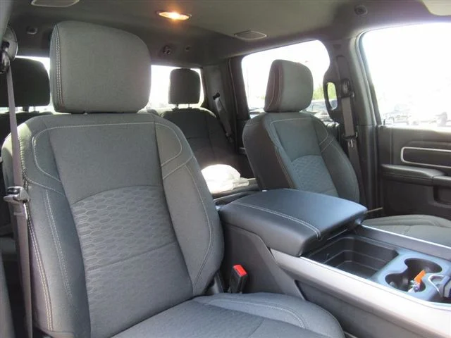 2026 RAM 2500 Big Horn - Photo 10