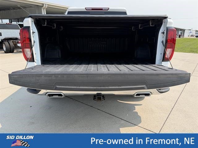 Used 2024 Summit White GMC SLE image 11